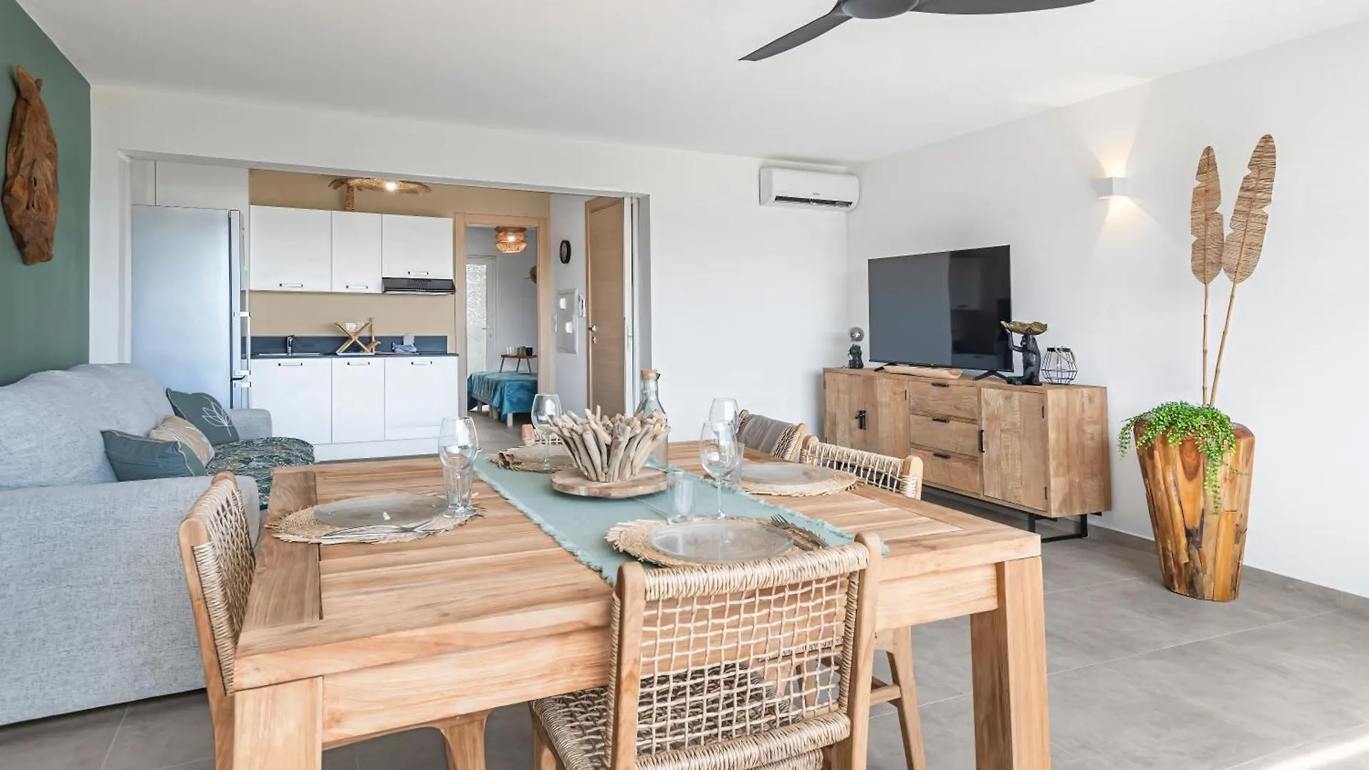New Appartement 1Ch 4P Vue Mer Sur Les Hauteurs De La Baieorientale 0*, Orient Bay São Martinho